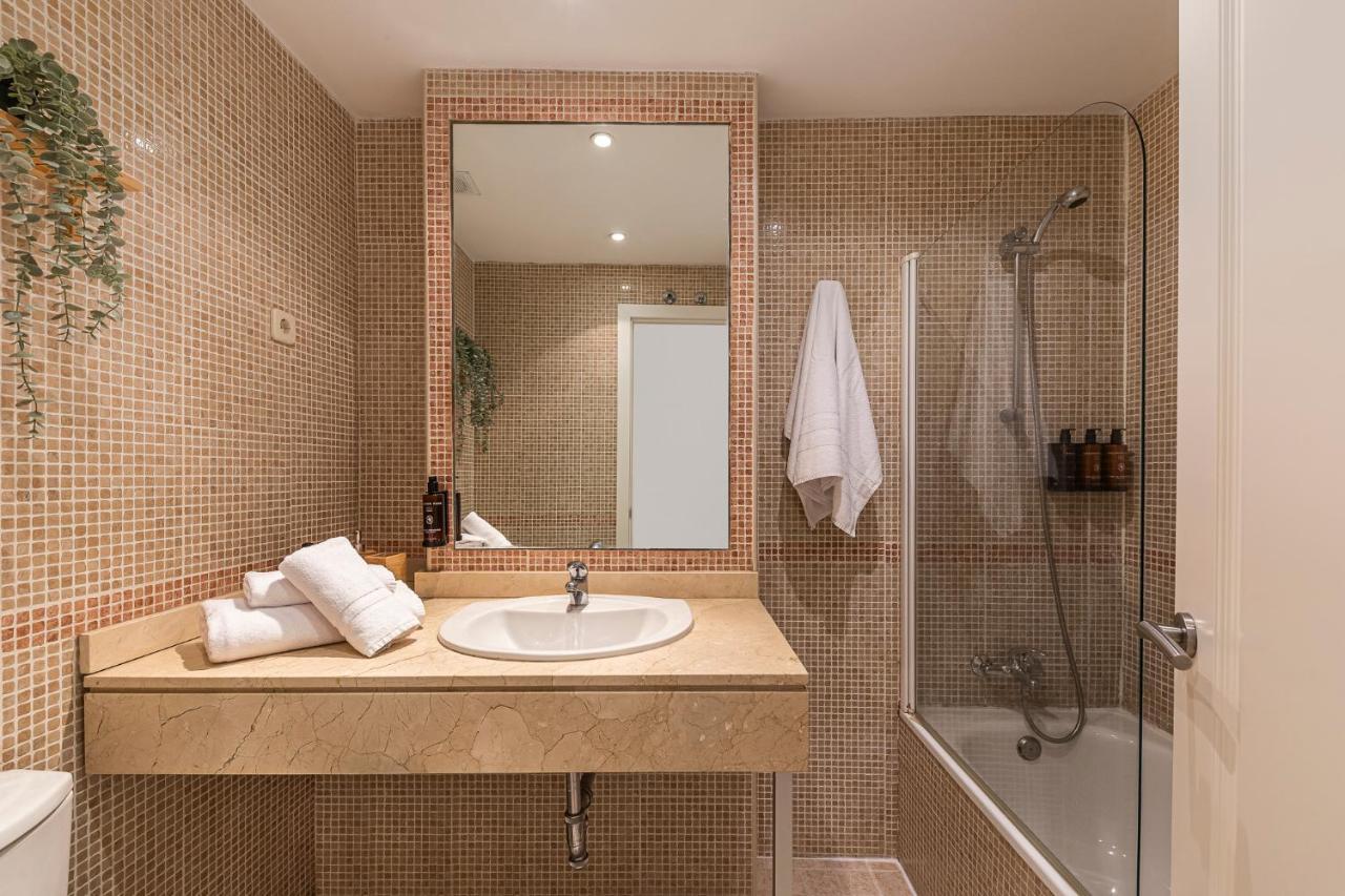 Bnbholder II Santiago Bernabeu Apartman Madrid Kültér fotó